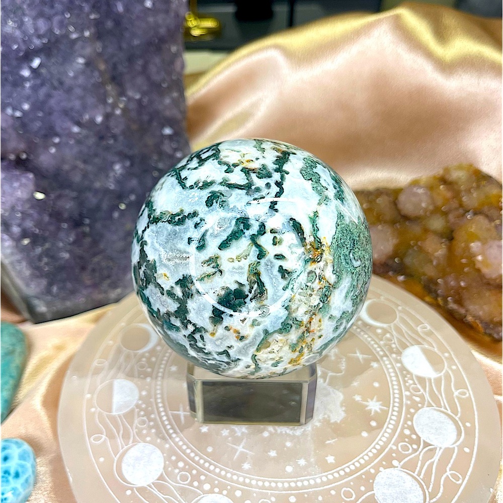 High Quality Moss Agate Sphere - Large - Picture 1 of 2